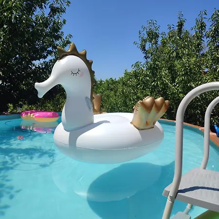 בית נופש Refugio Hortensias *